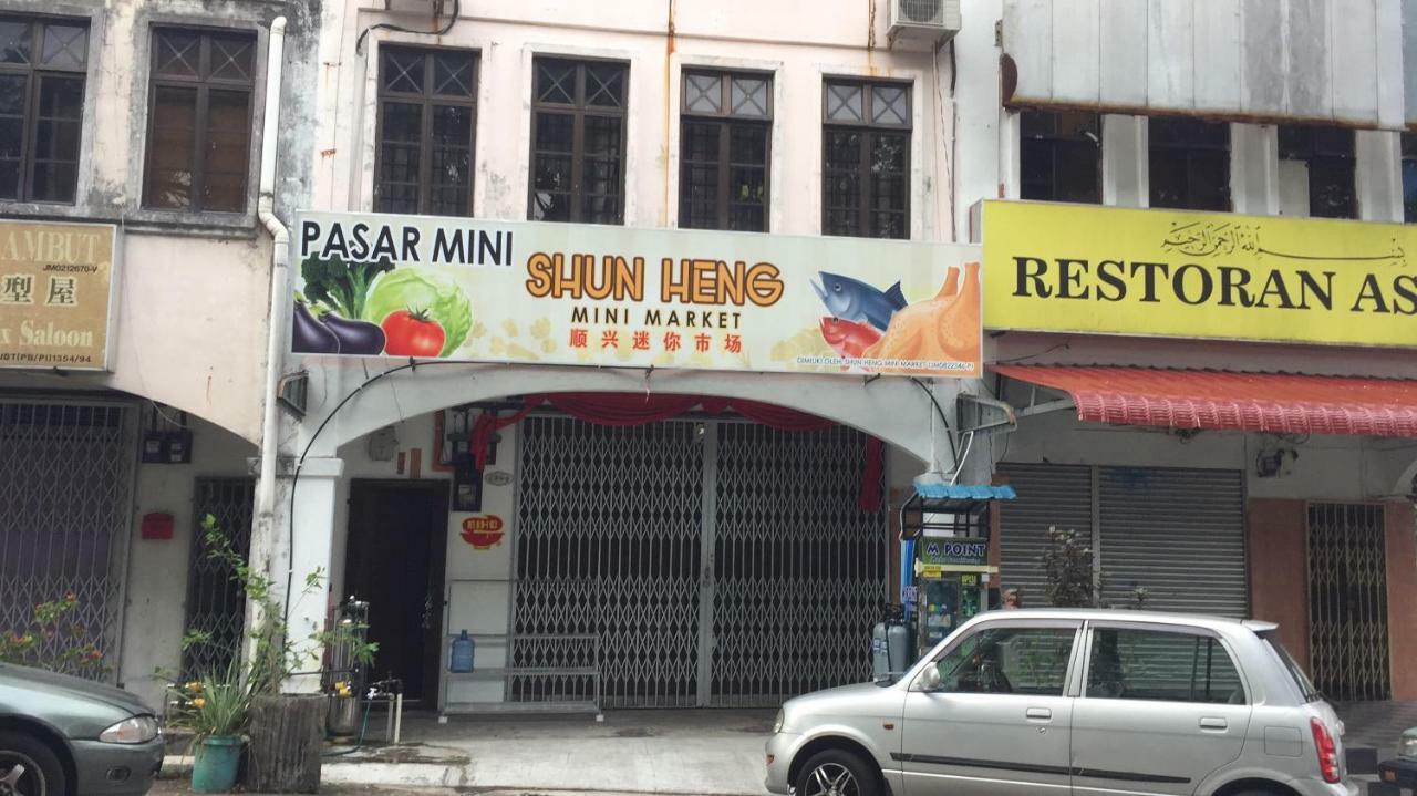Jiaxin Hostel Ulu Tiram Exterior photo